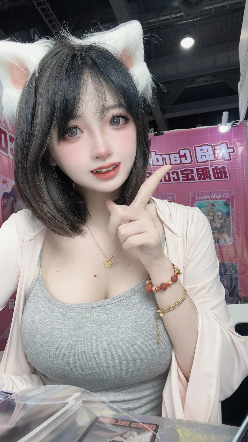 疯猫ss - No.153 2025年05月会员合集 [60P,9V-449MB] tg@simisebaisi 【丝足阁】027.webp